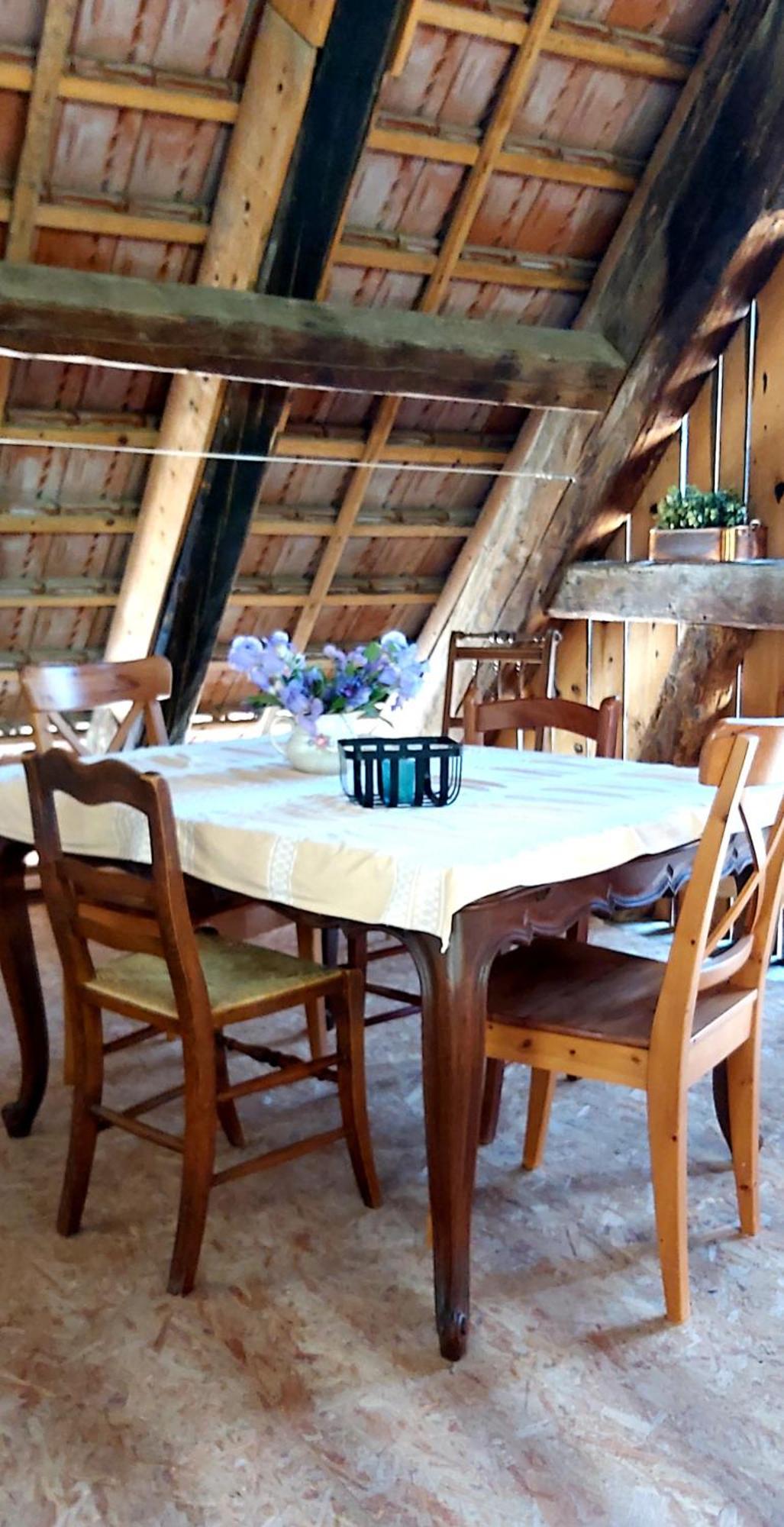 Herbes Et Collines Winkel Екстер'єр фото